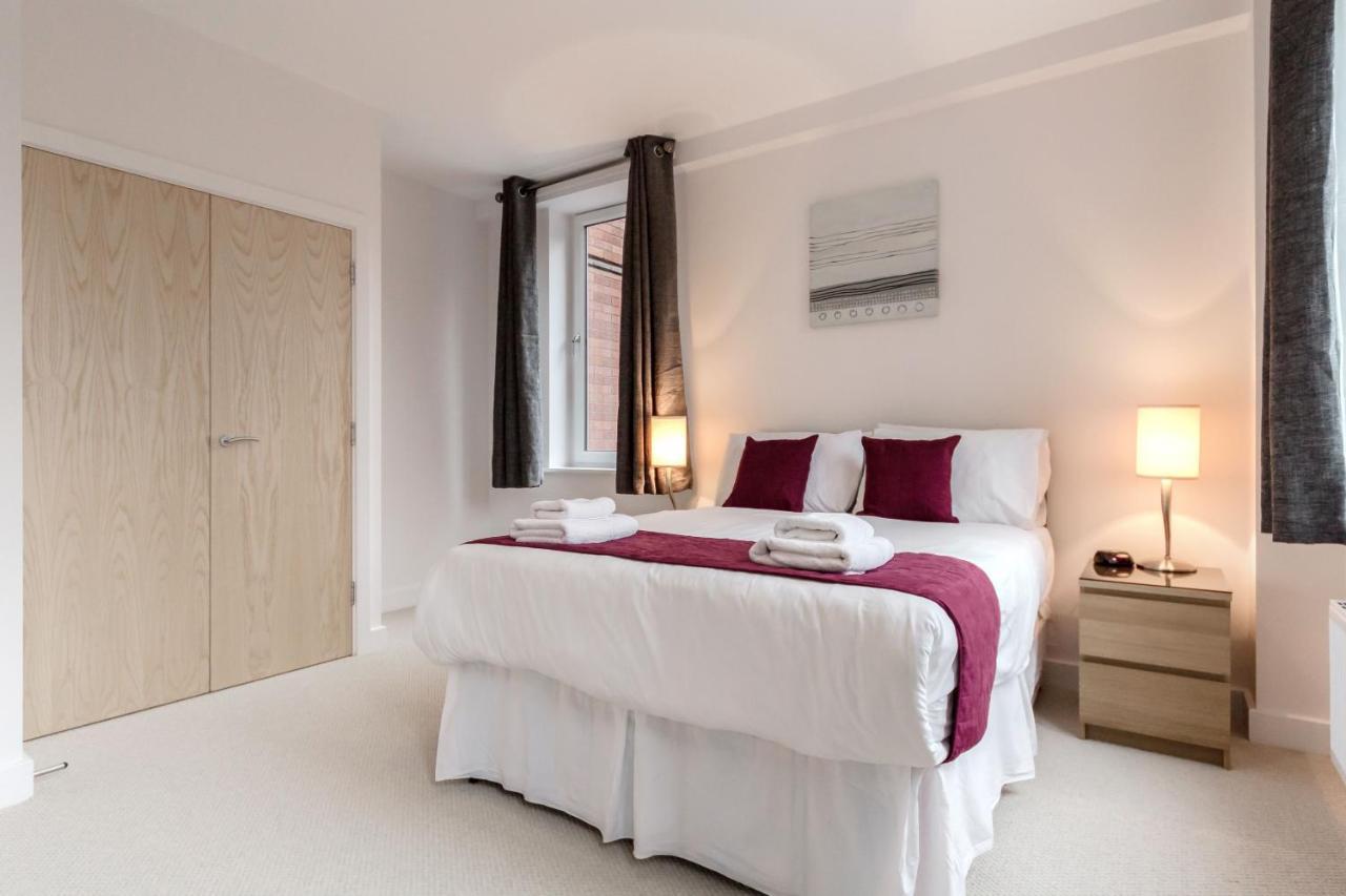 Roomspace Serviced Apartments - Nouvelle House Sutton  Exteriér fotografie