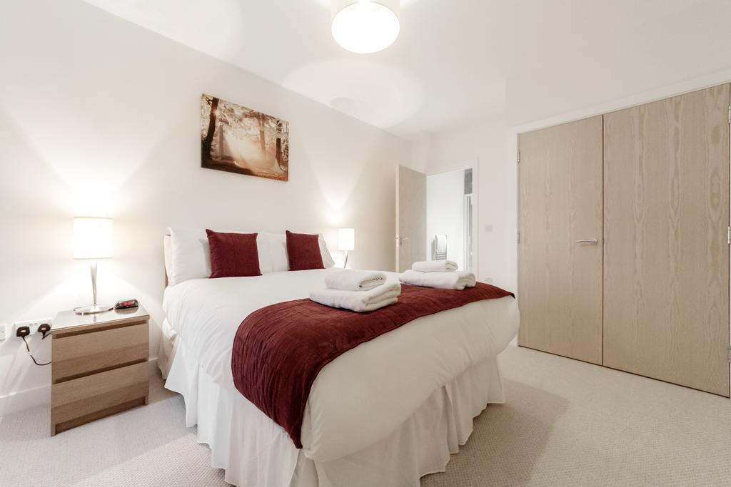 Roomspace Serviced Apartments - Nouvelle House Sutton  Pokoj fotografie